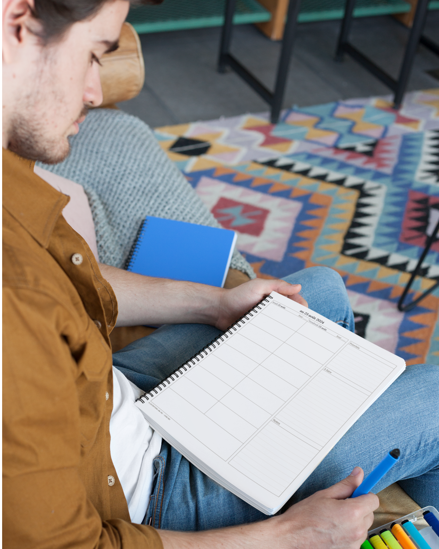 Planificateur pour enseignant 2026-2027, Semainier daté 8 périodes + relevé de notes 8 groupes + 3 acétates + 10 feuilles lignées + 1 pochette (S8C+RNS8 DATÉ+3 acétates+10 fles lignées+1 pochette/100) – Image 9